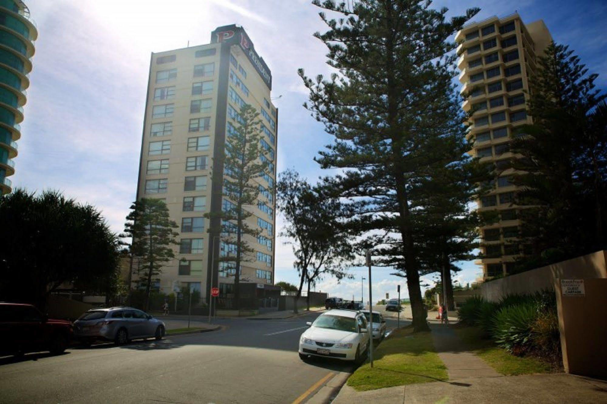 President Holiday Apartments - Absolute Beachfront 골드코스트 외부 사진